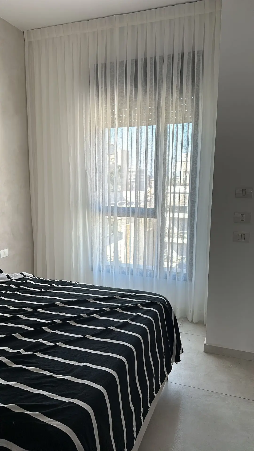 וילון לחדר שינה